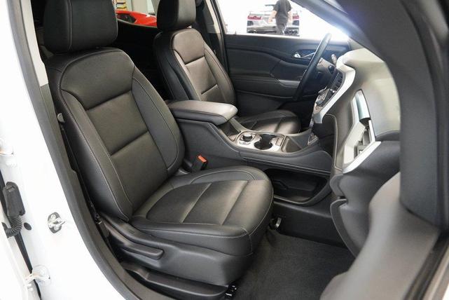 Photo of 2023 Summit White GMC Acadia