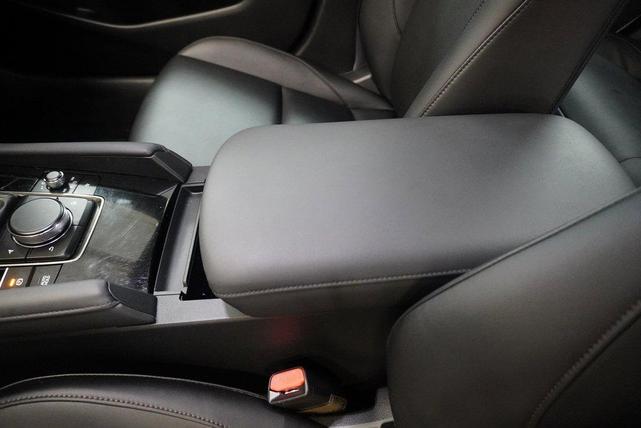Photo of 2019 Machine Gray Metallic Mazda Mazda3