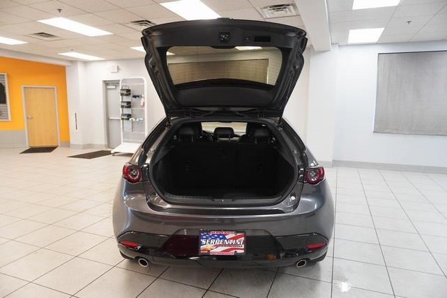 Photo of 2019 Machine Gray Metallic Mazda Mazda3