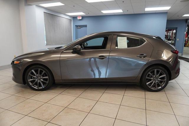 Photo of 2019 Machine Gray Metallic Mazda Mazda3