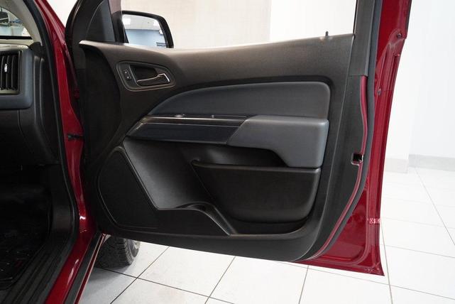 Photo of 2020 Cajun Red Tintcoat Chevrolet Colorado