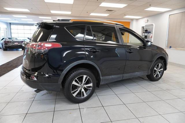 Photo of 2018 Black Toyota RAV4