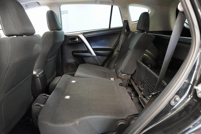 Photo of 2018 Black Toyota RAV4