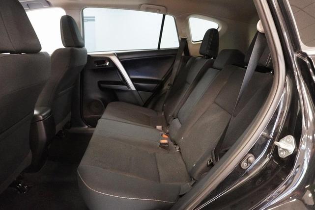 Photo of 2018 Black Toyota RAV4
