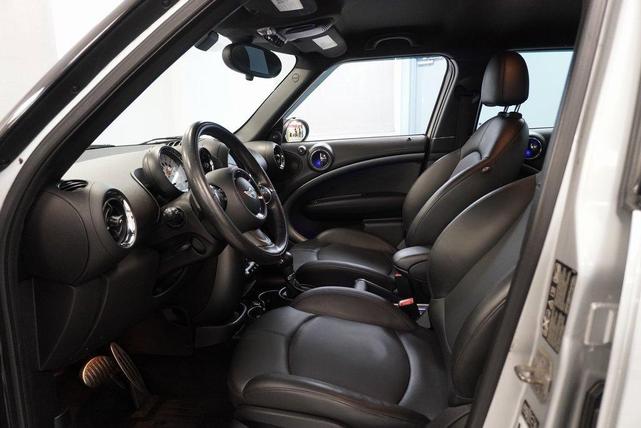 Photo of 2013 Crystal Silver Metallic MINI Countryman
