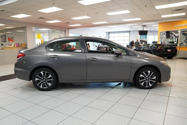 Photo of 2013 Alabaster Silver Metallic Honda Civic