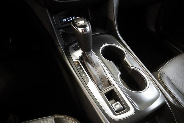 Photo of 2020 Summit White Chevrolet Equinox