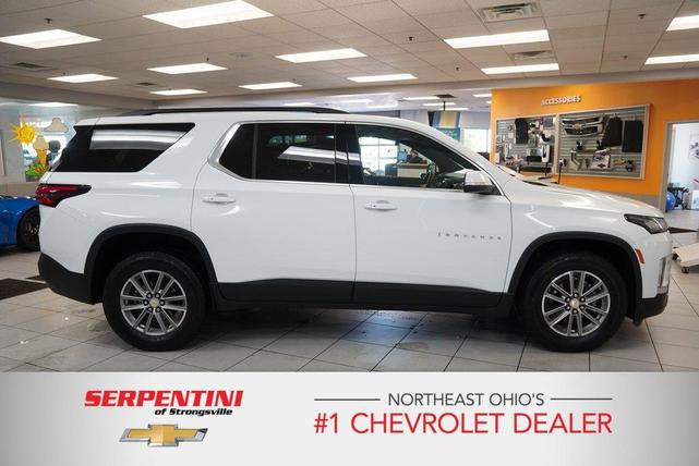 Photo of 2023 Summit White Chevrolet Traverse