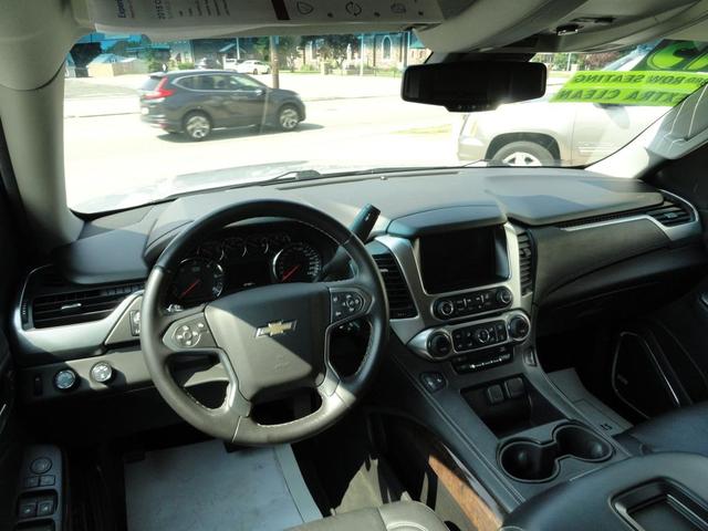 Photo of 2015 Silver Ice Metallic Chevrolet Tahoe