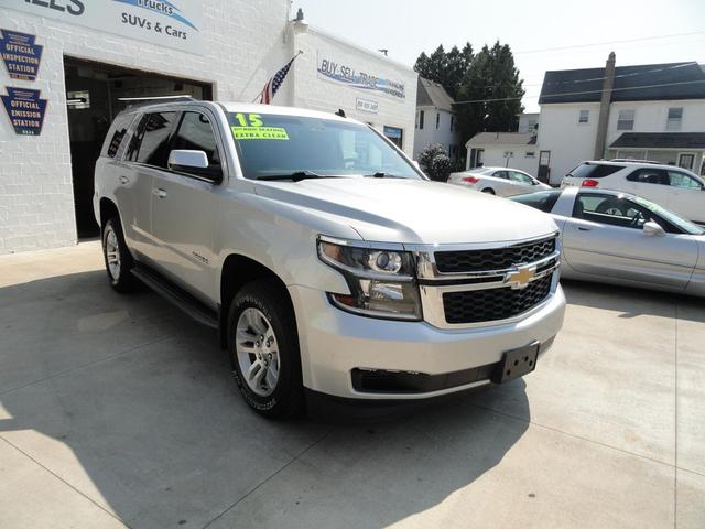 Photo of 2015 Silver Ice Metallic Chevrolet Tahoe