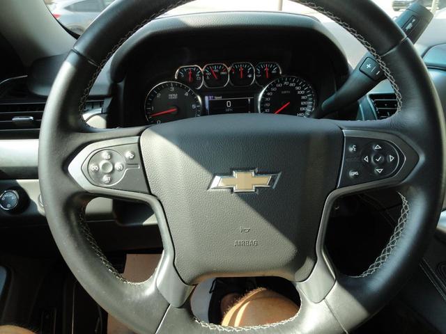Photo of 2015 Silver Ice Metallic Chevrolet Tahoe