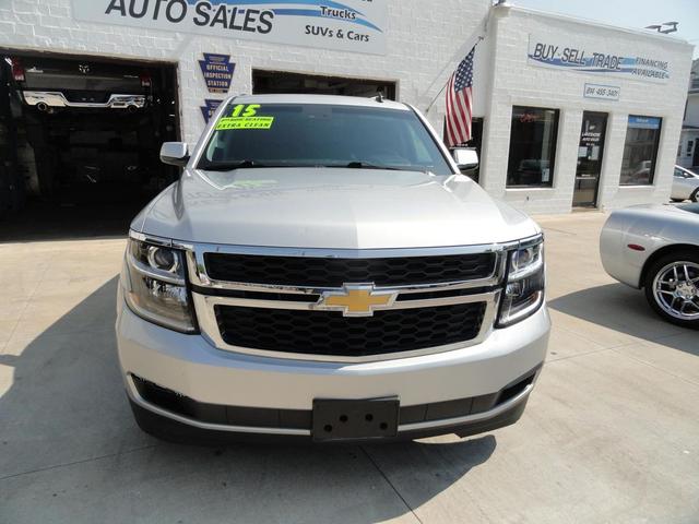 Photo of 2015 Silver Ice Metallic Chevrolet Tahoe