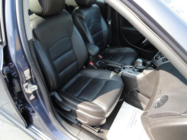 Photo of 2014 Atlantis Blue Metallic Chevrolet Cruze