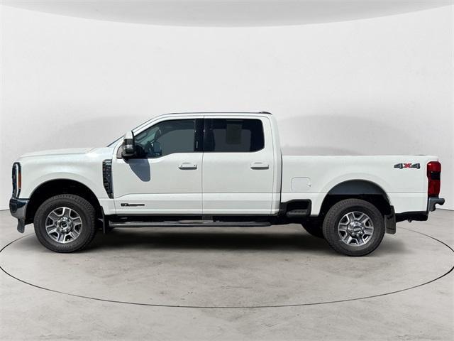 Photo of 2023 Star White Ford F-350