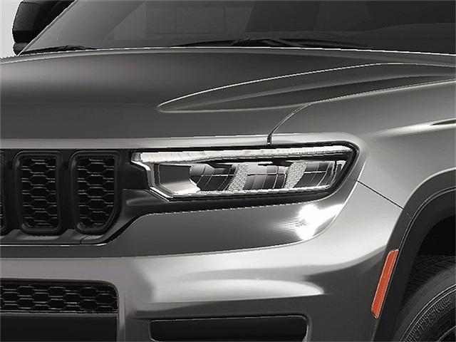 Photo of 2025 Baltic Gray Metallic Clearcoat Jeep Grand Cherokee L