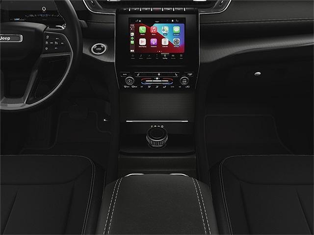 Photo of 2025 Baltic Gray Metallic Clearcoat Jeep Grand Cherokee L