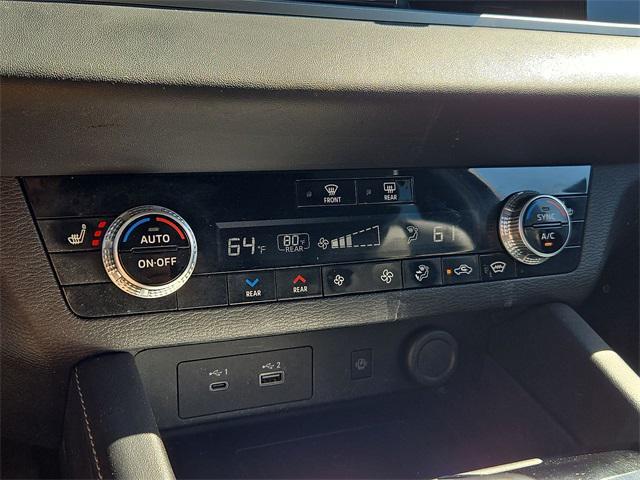 Photo of 2022 Deep Bronze Metallic Mitsubishi Outlander