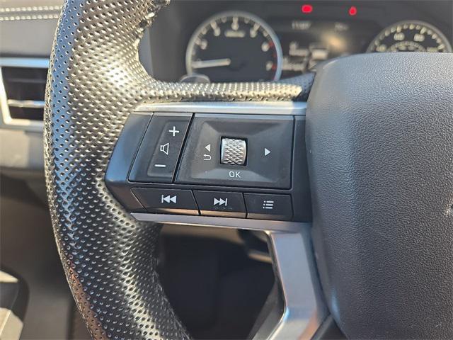 Photo of 2022 Deep Bronze Metallic Mitsubishi Outlander
