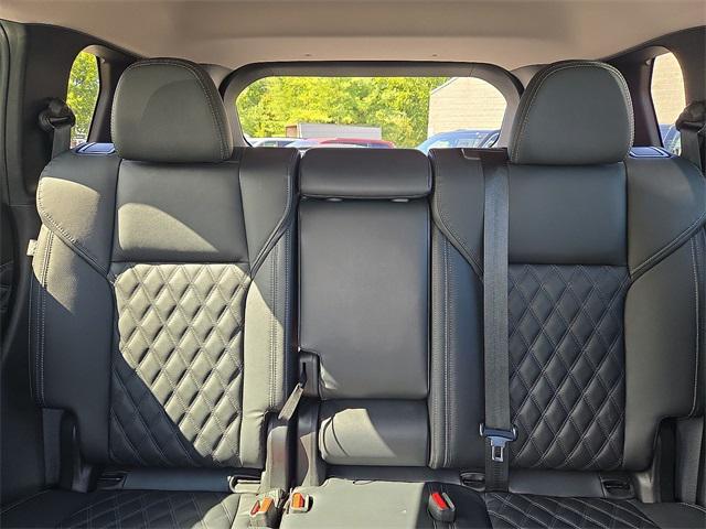 Photo of 2022 Deep Bronze Metallic Mitsubishi Outlander