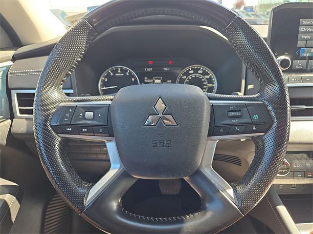 Photo of 2022 Deep Bronze Metallic Mitsubishi Outlander
