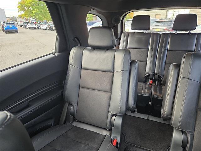 Photo of 2022 DB Black Clearcoat Dodge Durango