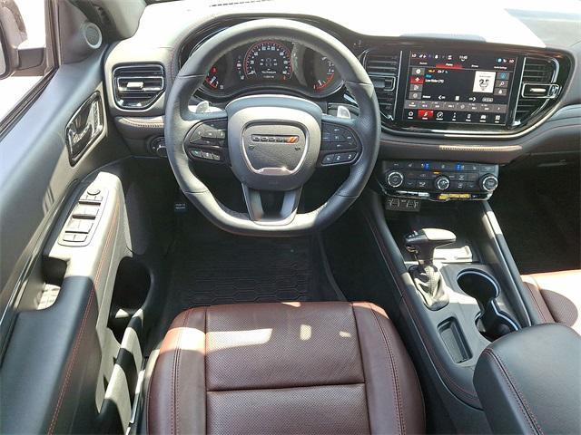 Photo of 2024 DB Black Crystal Clearcoat Dodge Durango