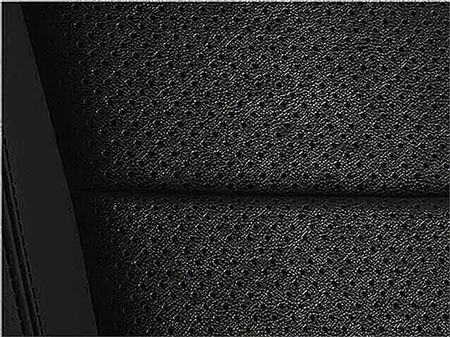 Photo of 2025 Diamond Black Crystal Pearlcoat Jeep Wagoneer