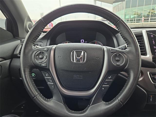 Photo of 2017 Modern Steel Metallic Honda Pilot