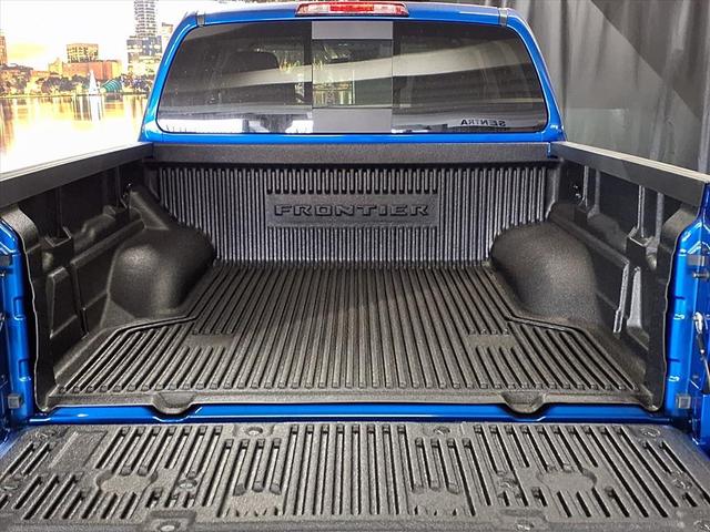 Photo of 2026 Bluestone Pearl Nissan Frontier