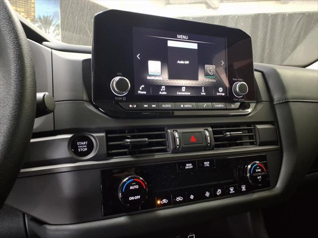 Photo of 2025 Gun Metallic Nissan Pathfinder