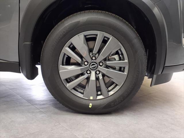 Photo of 2025 Gun Metallic Nissan Pathfinder