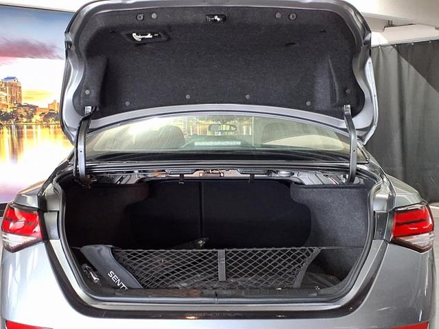 Photo of 2025 Gun Metallic Nissan Sentra