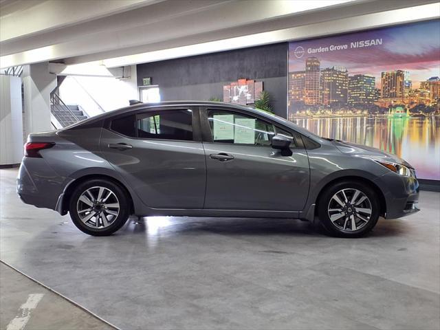 Photo of 2020 Gun Metallic Nissan Versa