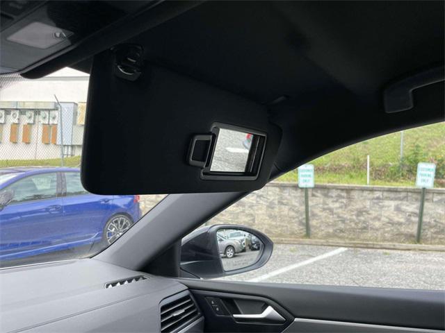 Photo of 2024 Pure White Volkswagen Jetta