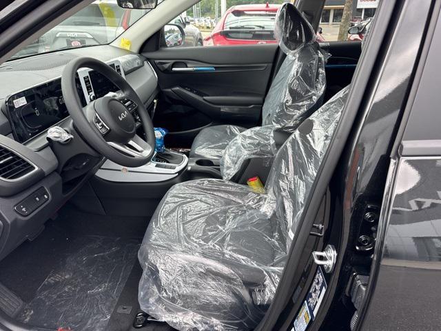 Photo of 2025 Fusion Black Kia Seltos