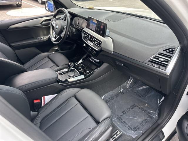 Photo of 2022 Alpine White BMW X3