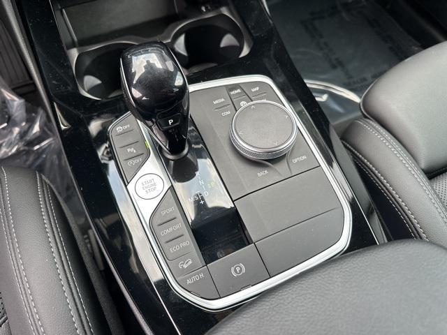 Photo of 2022 Alpine White BMW X3