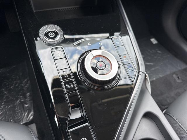 Photo of 2025 Aurora Black Pearl Kia Niro EV