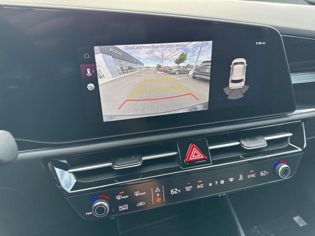 Photo of 2025 Aurora Black Pearl Kia Niro EV