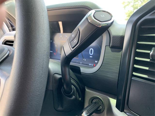 Photo of 2025 Iconic Silver Metallic Ford F-150