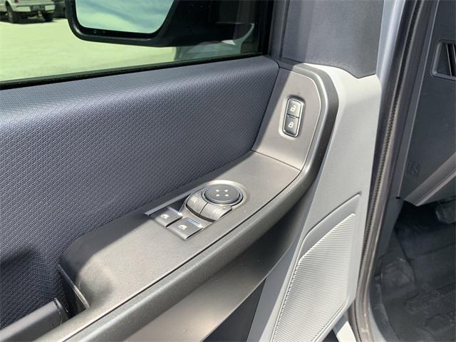 Photo of 2025 Iconic Silver Metallic Ford F-150