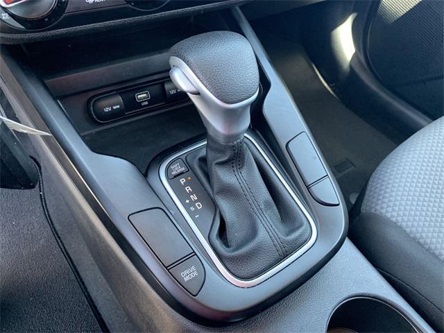 Photo of 2023 Snow White Pearl Kia Soul