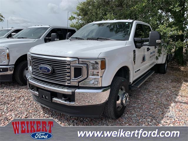 Photo of 2022 Oxford White Ford F-350