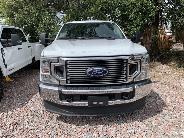 Photo of 2022 Oxford White Ford F-350