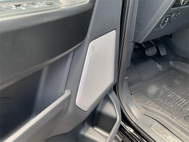 Photo of 2025 Oxford White Ford F-150