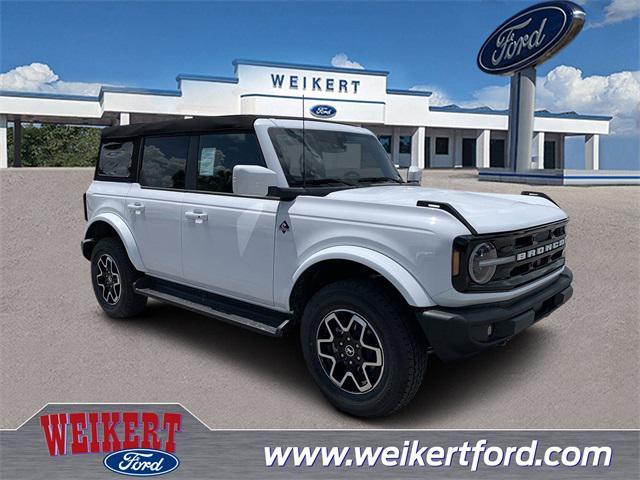 Photo of 2025 Oxford White Ford Bronco
