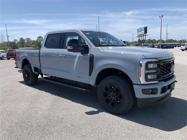 Photo of 2025 Glacier Gray Metallic Tri-Coat Ford F-250