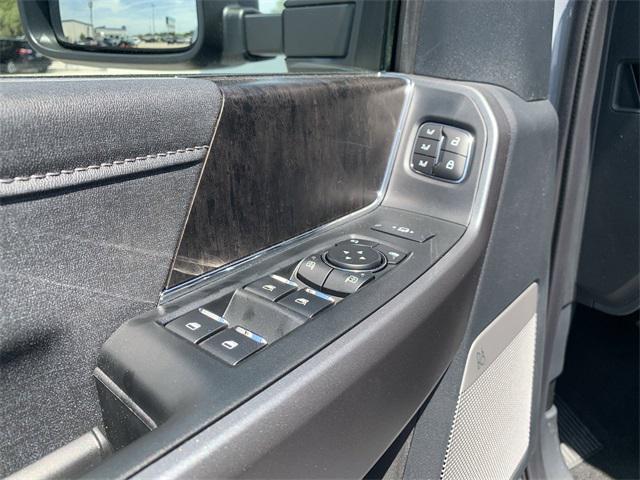 Photo of 2025 Glacier Gray Metallic Tri-Coat Ford F-250