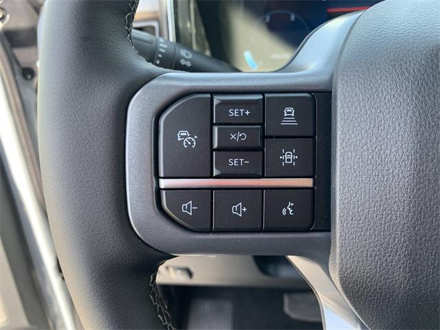 Photo of 2025 Glacier Gray Metallic Tri-Coat Ford F-250