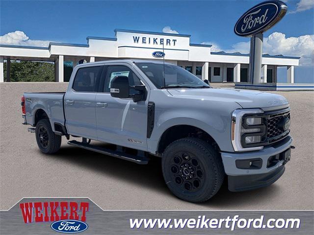 Photo of 2025 Glacier Gray Metallic Tri-Coat Ford F-250